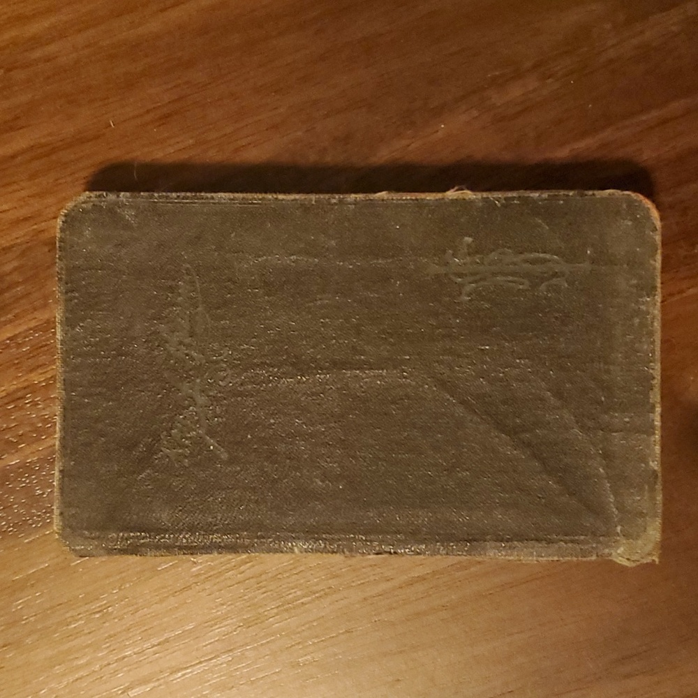 Vintage Key of Heaven little prayer book